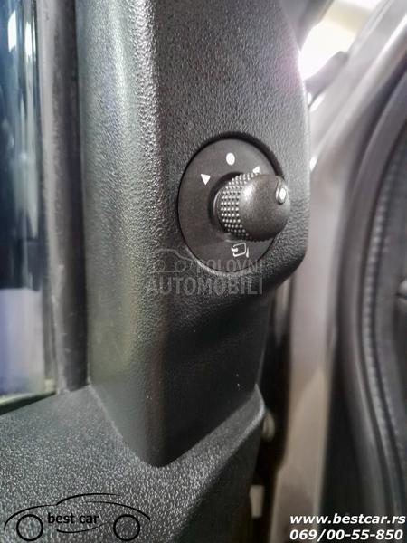 Fiat Doblo MAXI 5 Sed 1.6Mjt N1