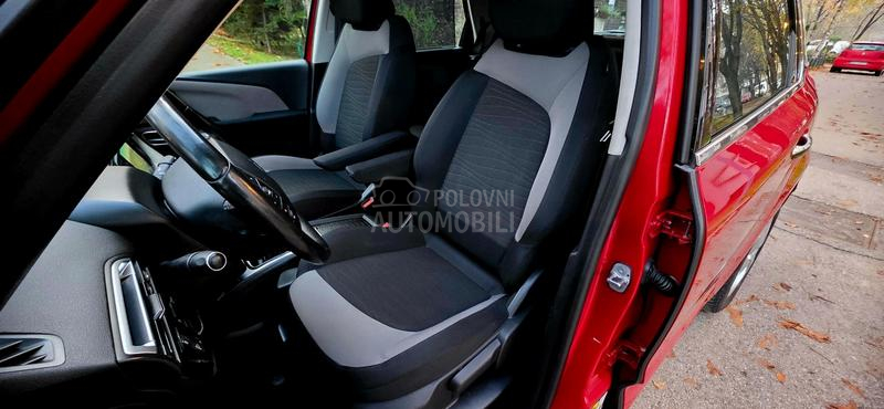 Citroen C4 Picasso INTENSIVE PLUS NOV