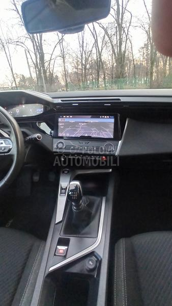 Peugeot 308 1.5 BlueHDI