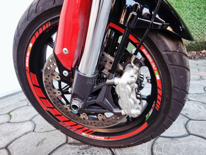 Ducati Hypermotard 1100