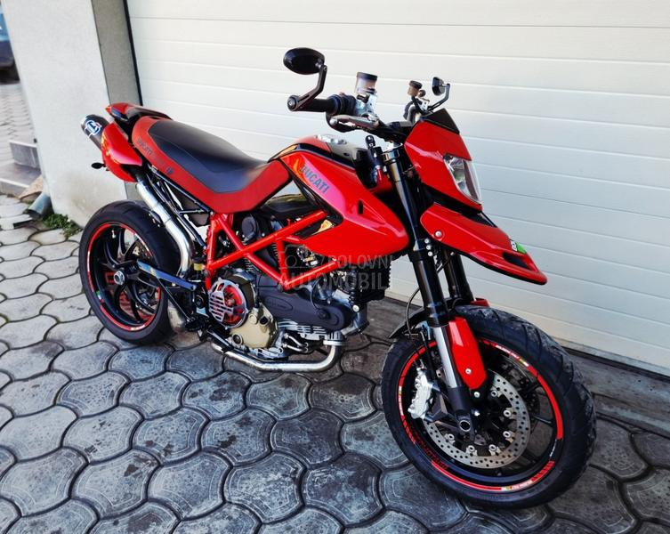 Ducati Hypermotard 1100