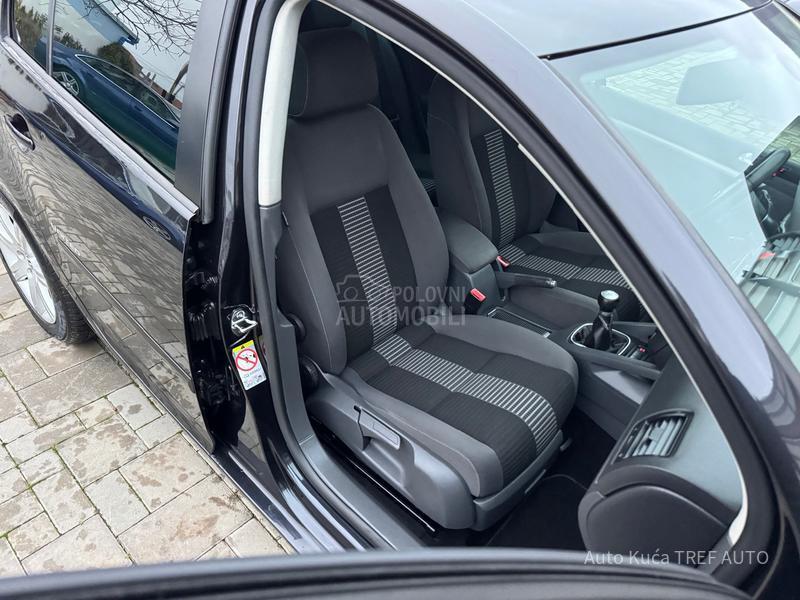 Volkswagen Golf 5 1.9TDI UNITED