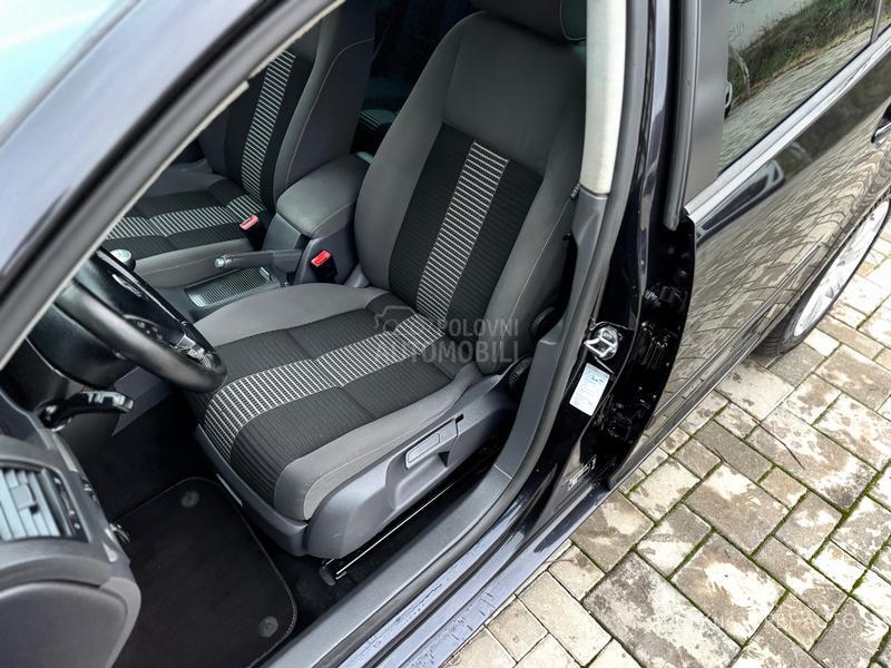 Volkswagen Golf 5 1.9TDI UNITED