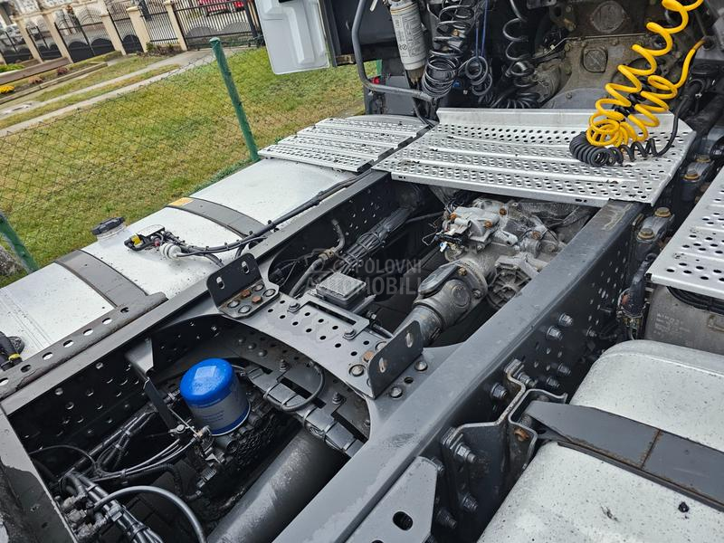 Mercedes Benz Actros 1845