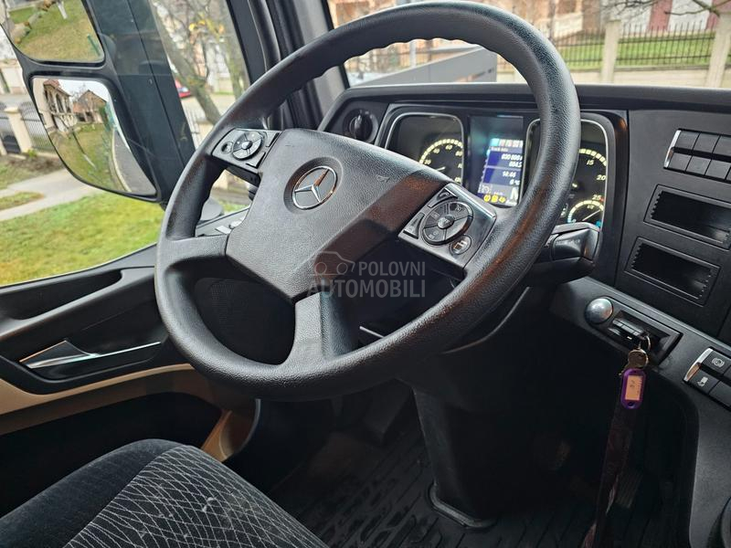Mercedes Benz Actros 1845