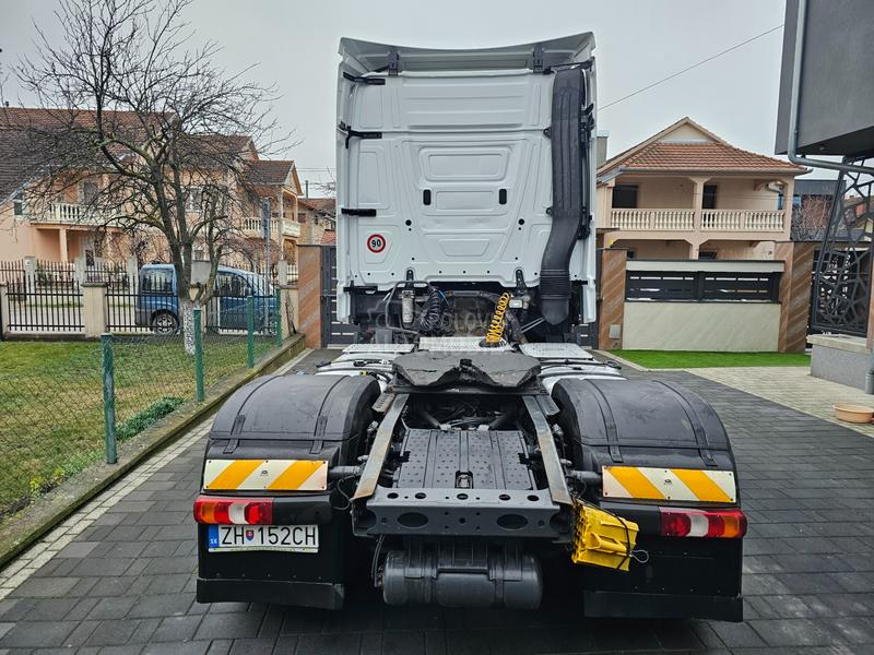 Mercedes Benz Actros 1845