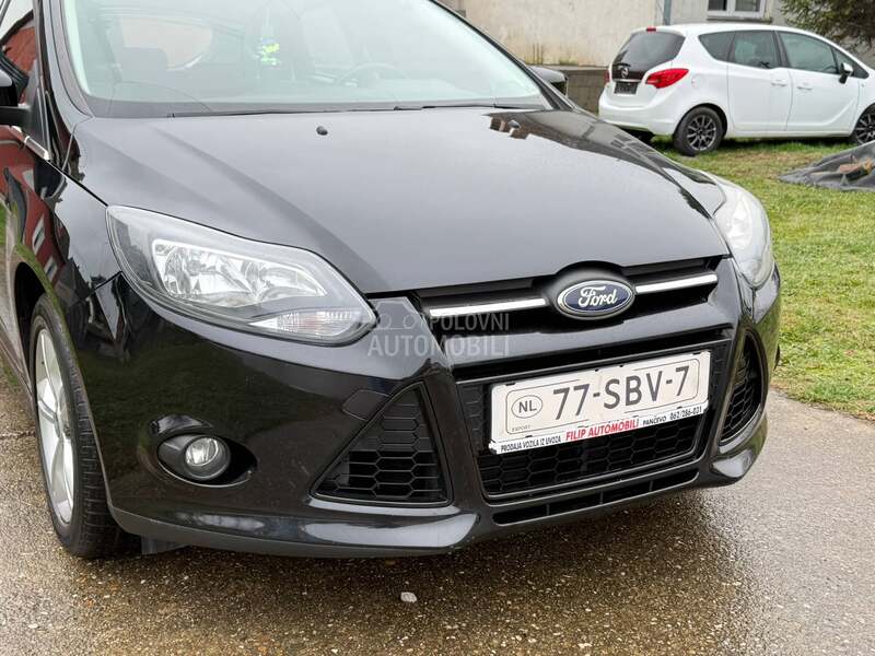Ford Focus 1.6 OBIČAN T O P