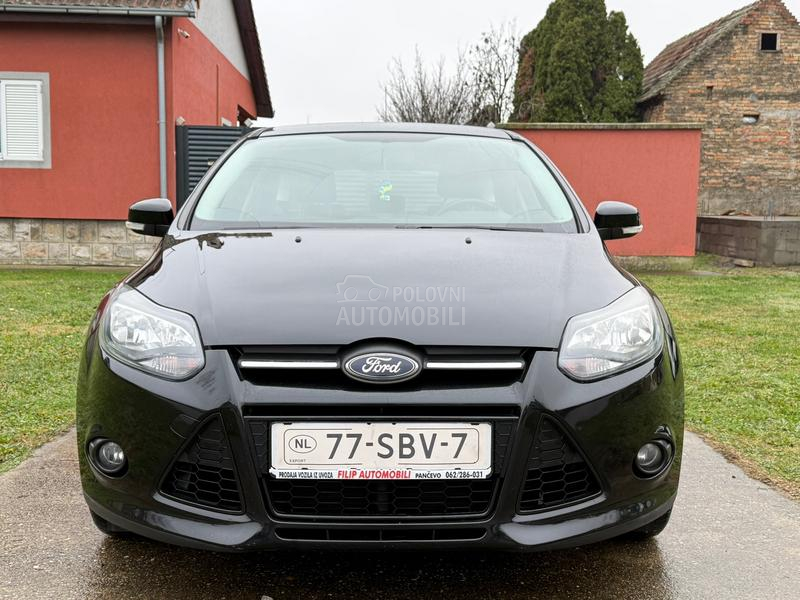 Ford Focus 1.6 OBIČAN T O P