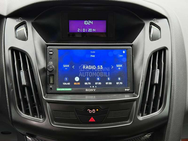 Ford Focus 1.6 OBIČAN T O P