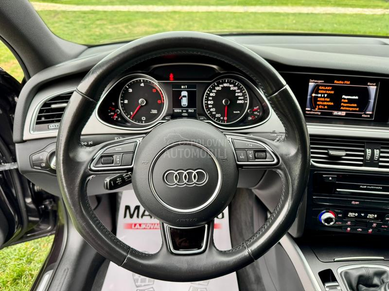 Audi A4 2.0TDI  S-LINE  LED