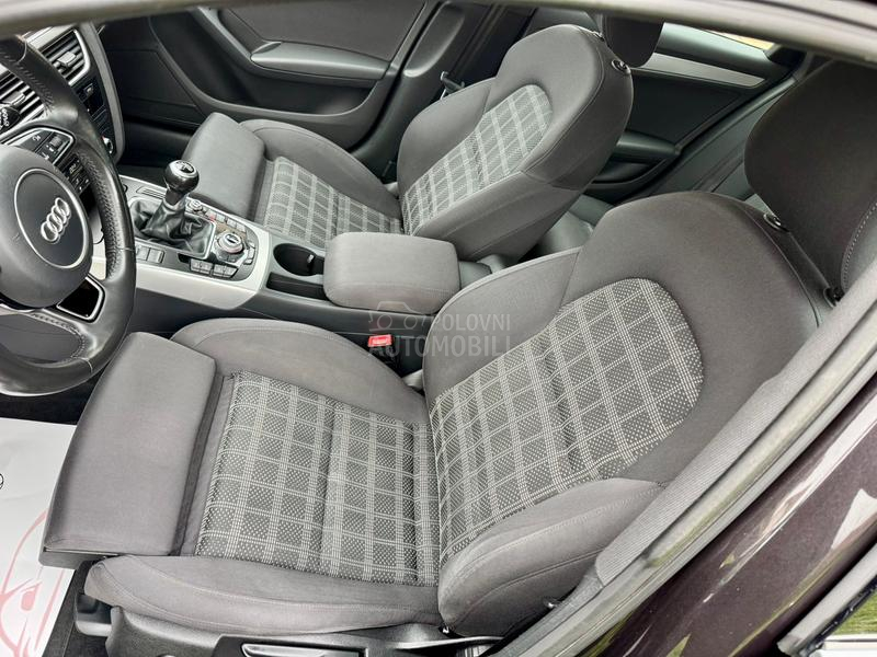 Audi A4 2.0TDI  S-LINE  LED