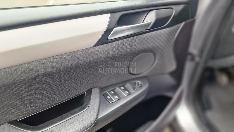BMW X3 2.0d 4x4/klim/alu