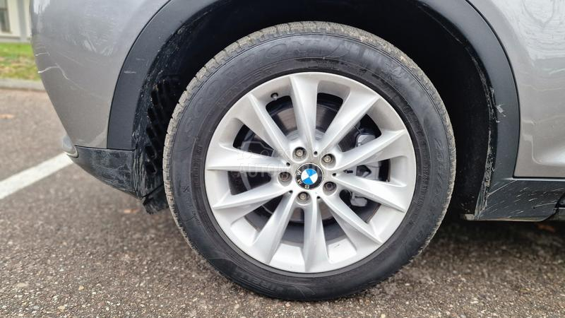 BMW X3 2.0d 4x4/klim/alu