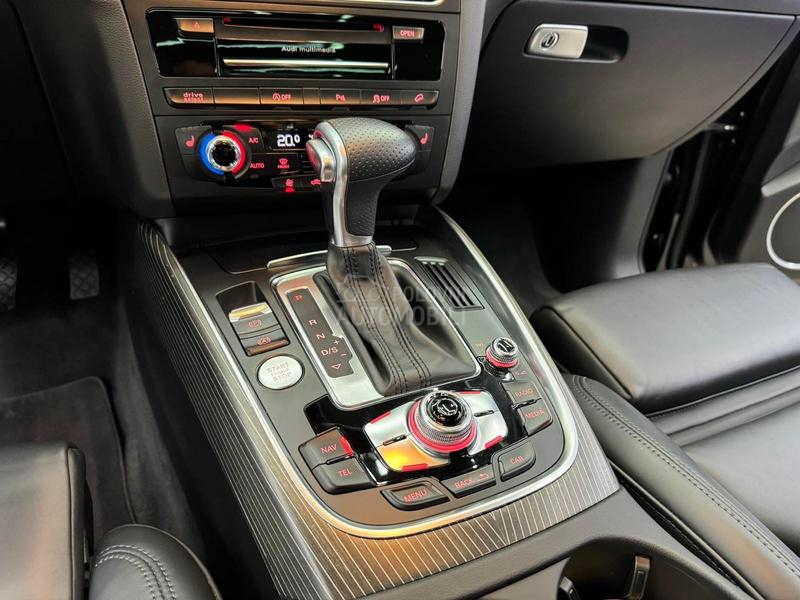 Audi Q5 TOTAL /  S-LINE