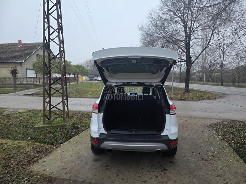 Ford Kuga 1,6-FUL.SWIS