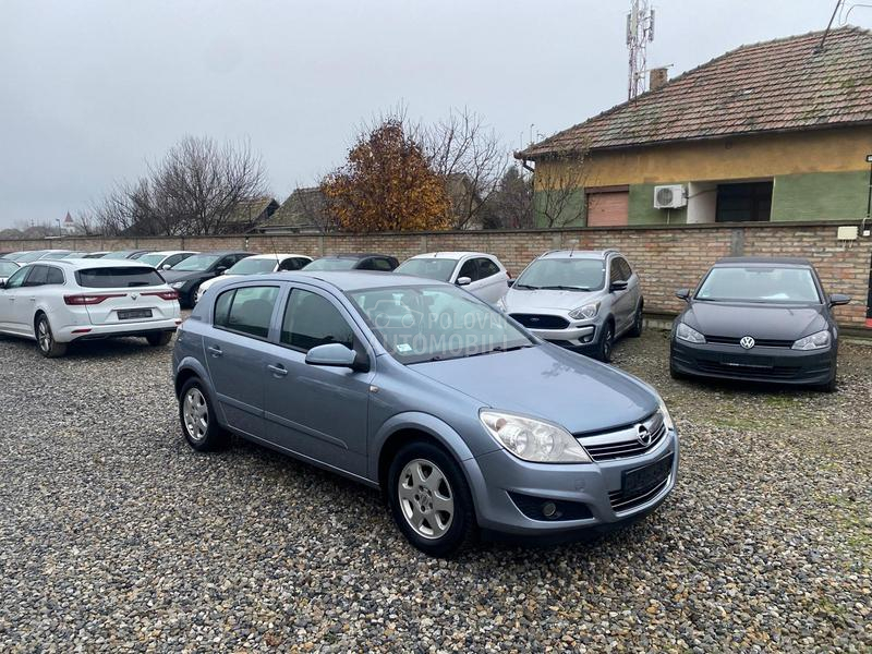 Opel Astra H 