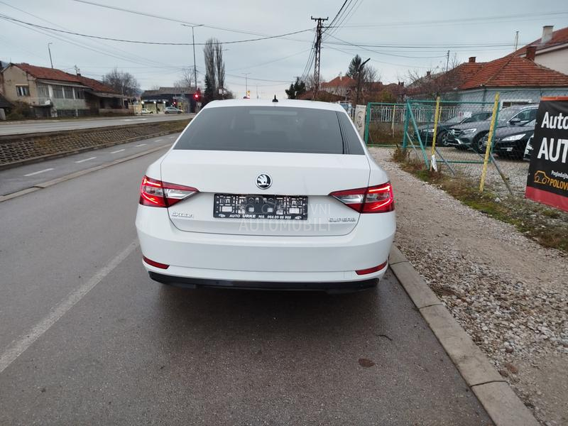 Škoda Superb 2.0tdi