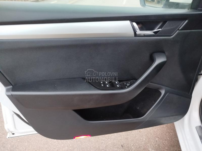 Škoda Superb 2.0tdi