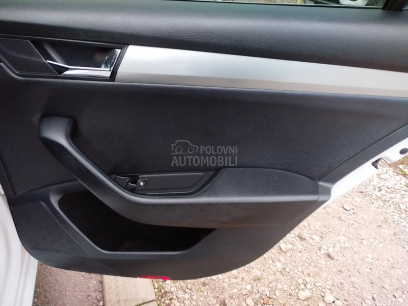 Škoda Superb 2.0tdi