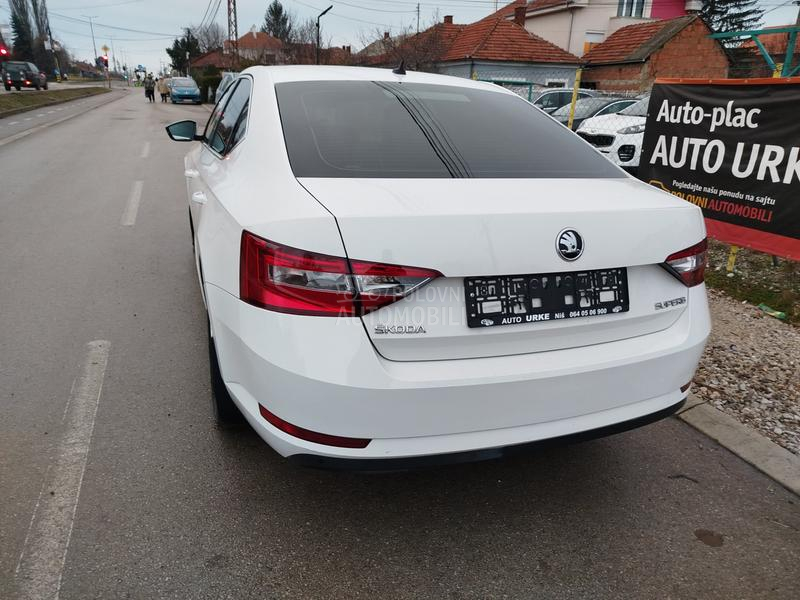 Škoda Superb 2.0tdi