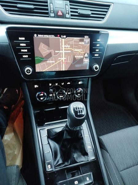 Škoda Superb 2.0tdi
