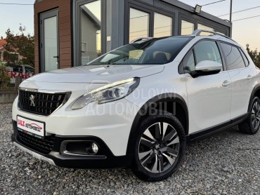 Peugeot 2008 Feline/Pano/Perla