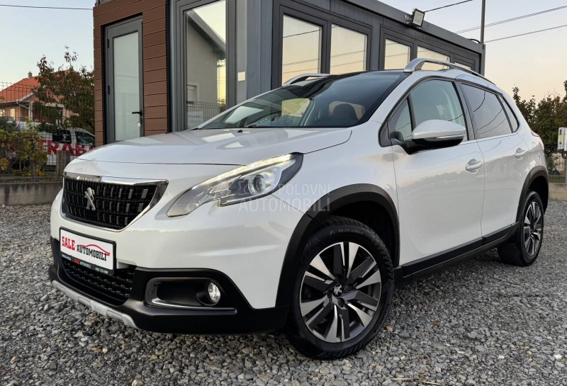 Peugeot 2008 Feline/Pano/Perla