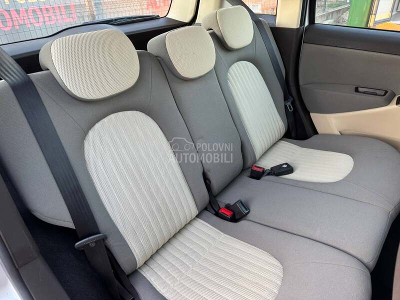 Lancia Musa 1.4B 6brz