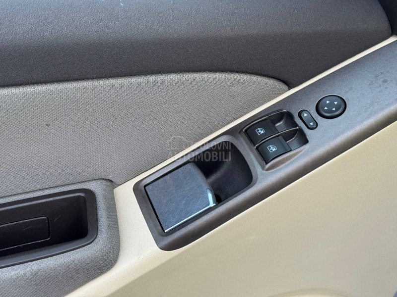 Lancia Musa 1.4B 6brz