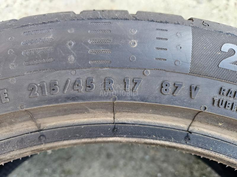 Continental 215/45 R17 Letnja