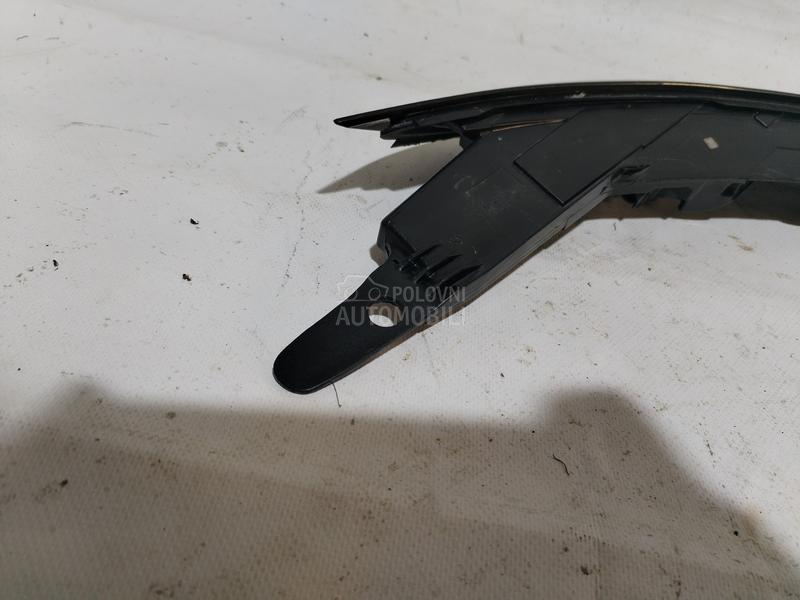 Levo dnevno LED svetlo