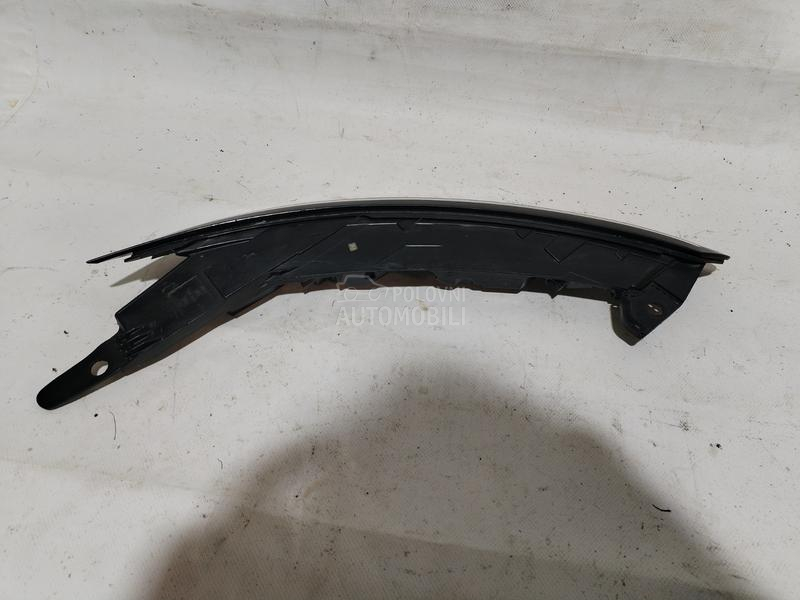 Levo dnevno LED svetlo