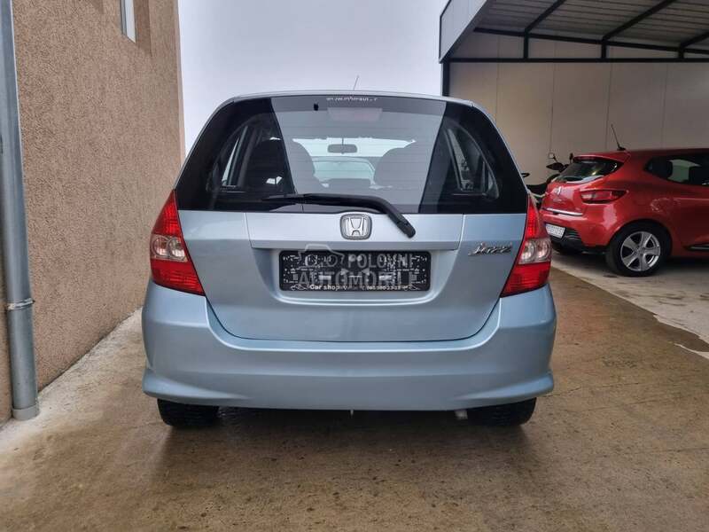 Honda Jazz 1.3b