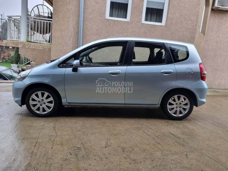 Honda Jazz 1.3b
