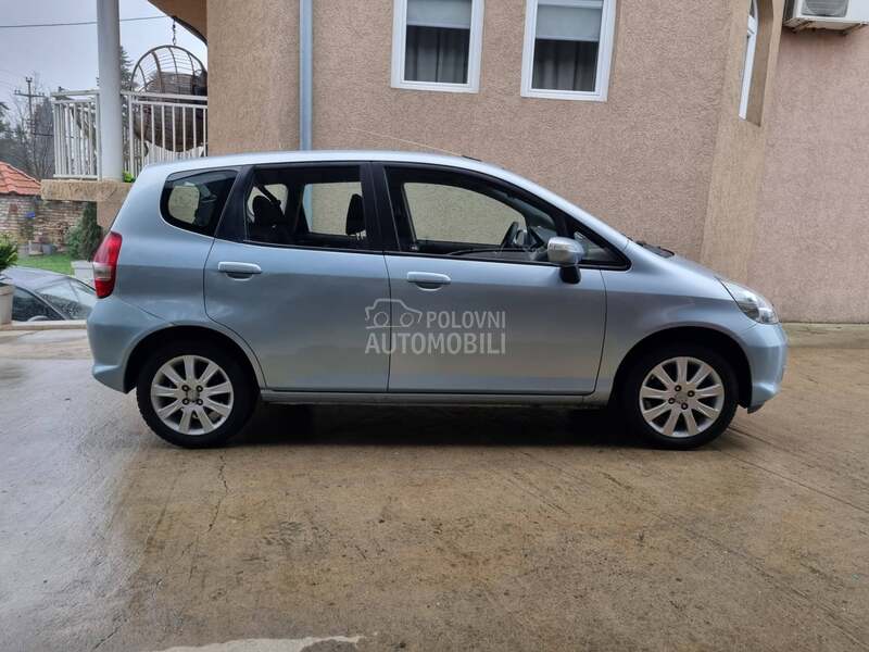 Honda Jazz 1.3b