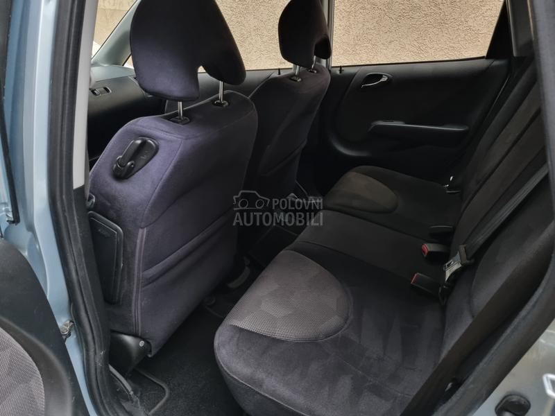 Honda Jazz 1.3b