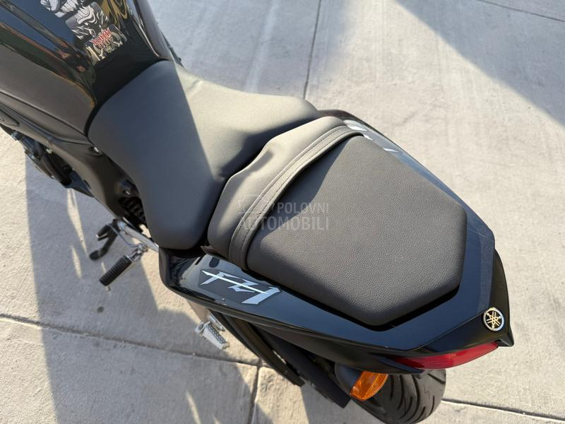 Yamaha FZ1N