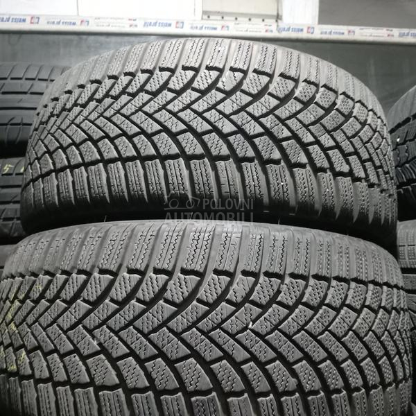 Bridgestone 225/40 R18 Zimska