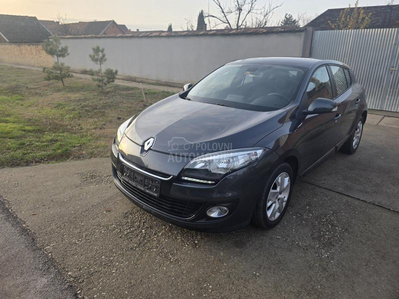 Renault Megane 1,2-BOSSE.CH