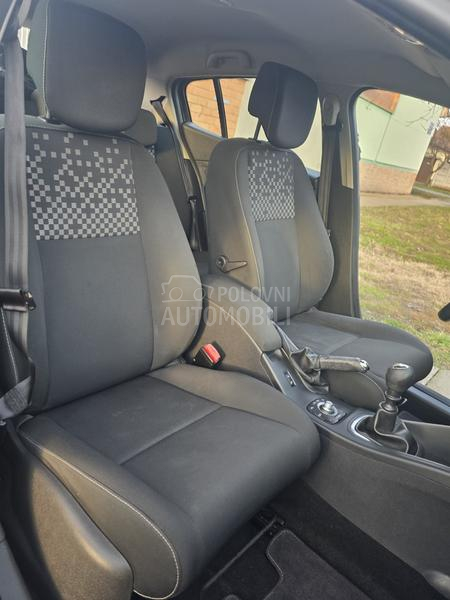 Renault Megane 1,2-BOSSE.CH