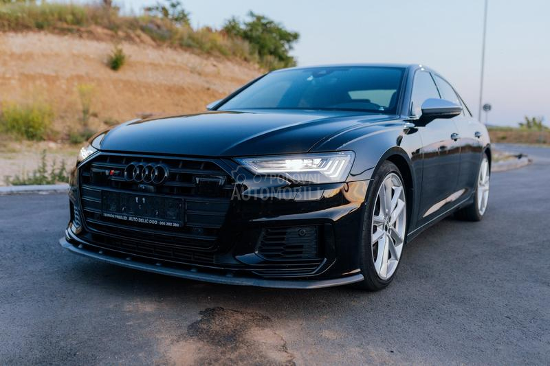 Audi S6 
