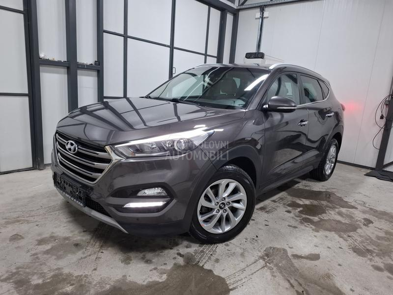 Hyundai Tucson 2.0CRDI 4WD PREMIUM