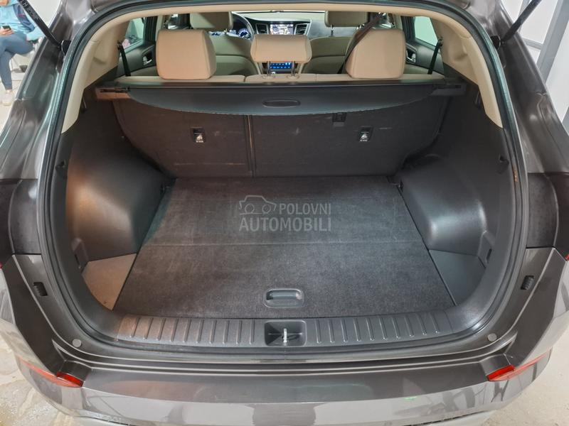 Hyundai Tucson 2.0CRDI 4WD PREMIUM