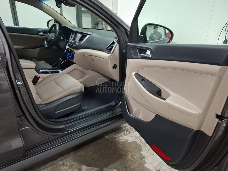 Hyundai Tucson 2.0CRDI 4WD PREMIUM