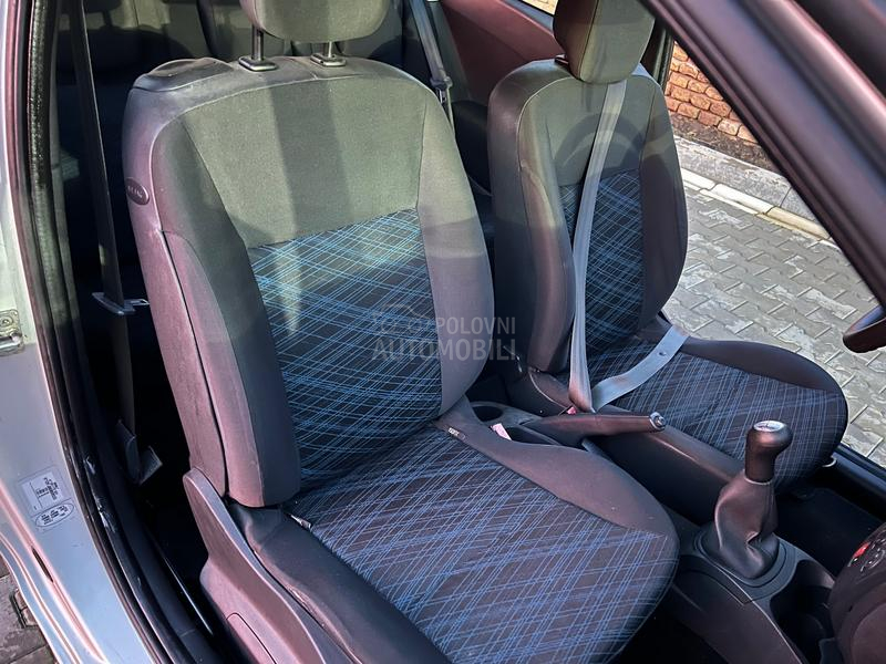 Renault Clio 1.2 16v