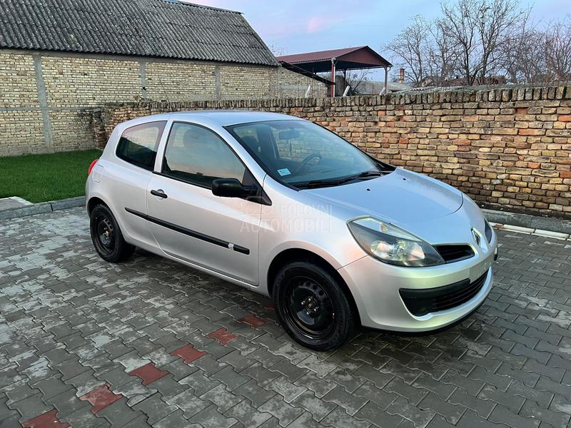 Renault Clio 1.2 16v