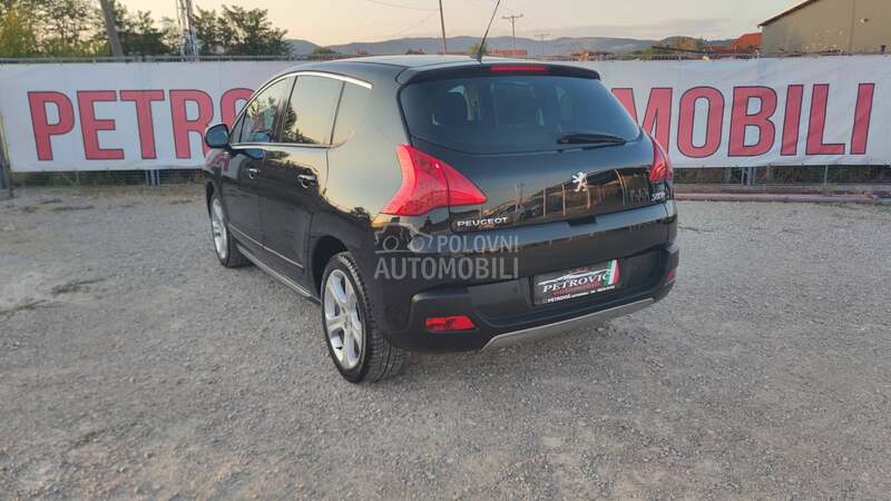 Peugeot 3008 1.6 E-HDi //ALLURE//