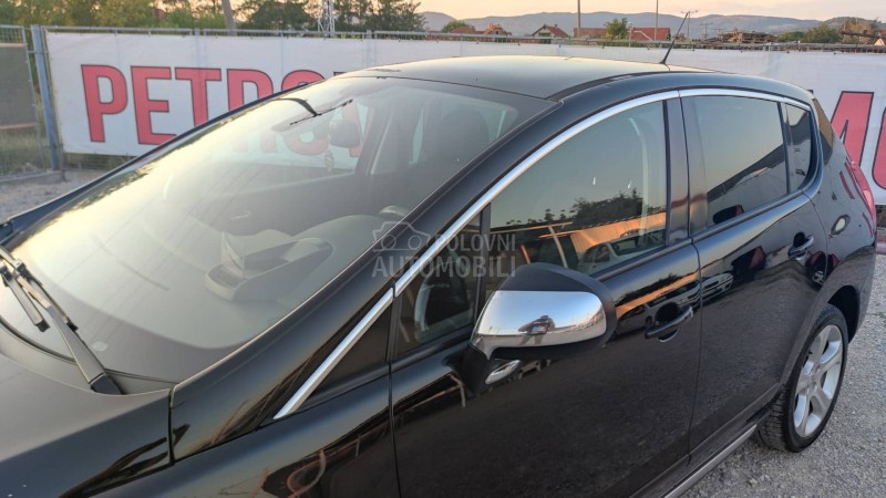 Peugeot 3008 1.6 E-HDi //ALLURE//