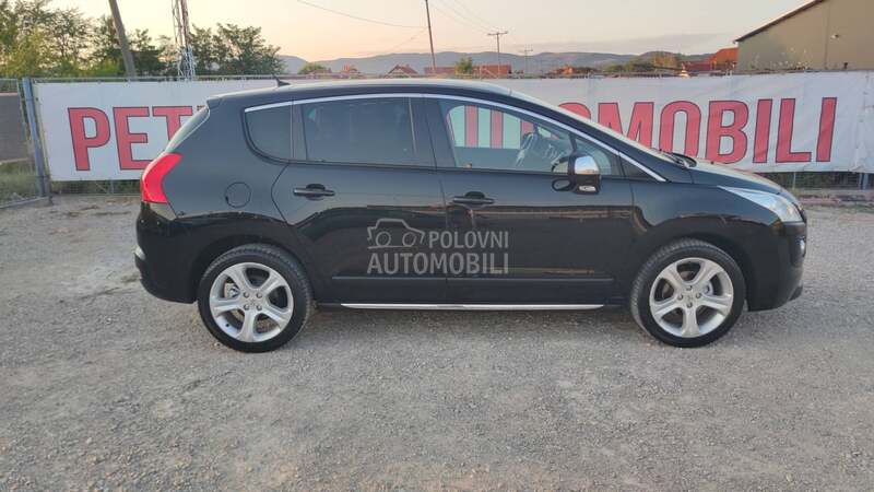 Peugeot 3008 1.6 E-HDi //ALLURE//
