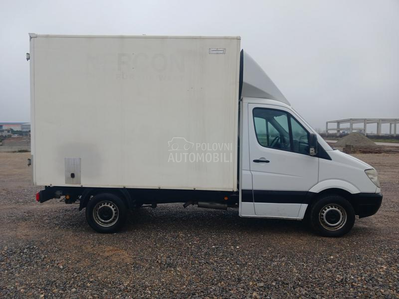 Mercedes Benz Sprinter 